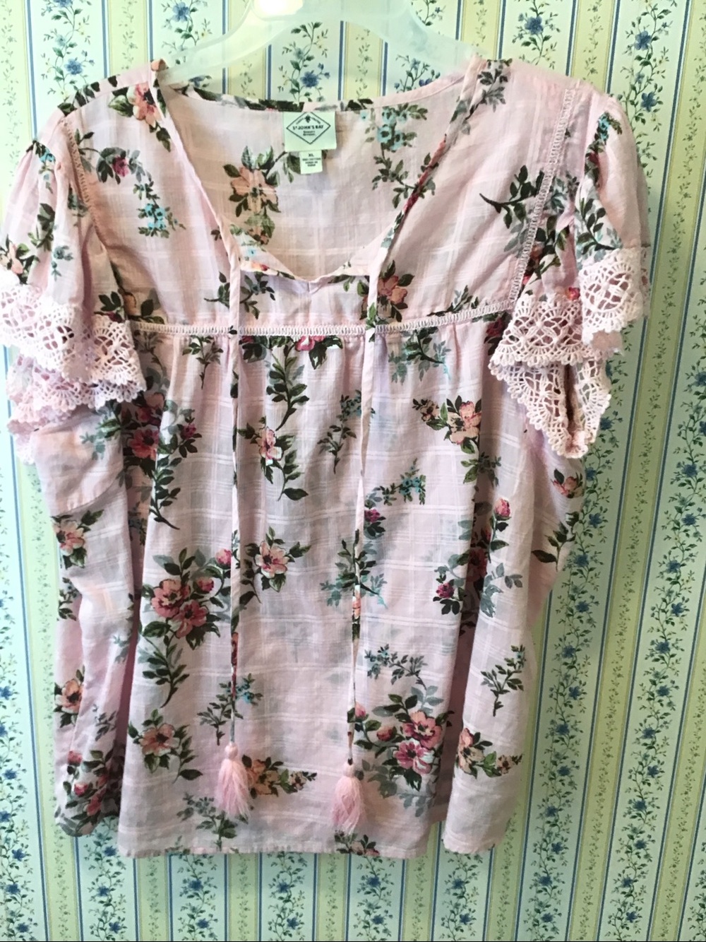 St. John's Bay Pink Floral Lace-Sleeve Peasant Top